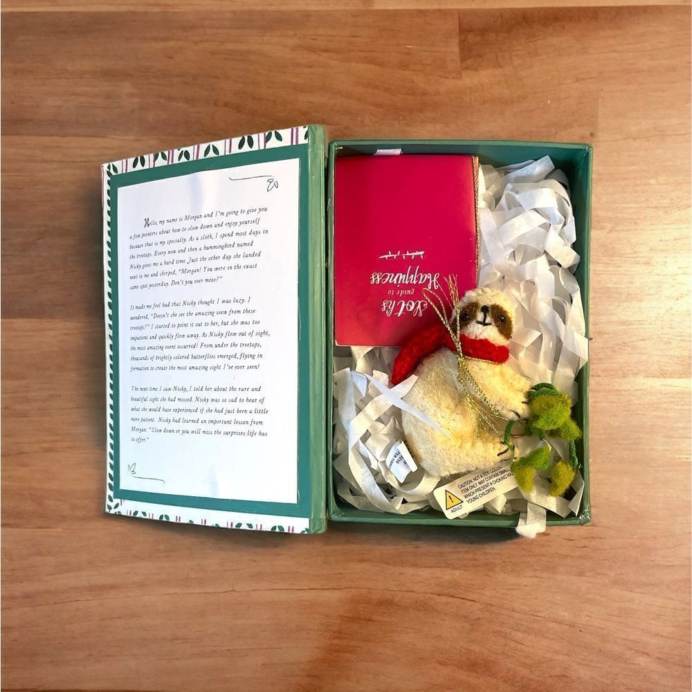 FURRY FRIENDS "A Sloth's Guide to Happiness" 3.25" Christmas ornament book Rare